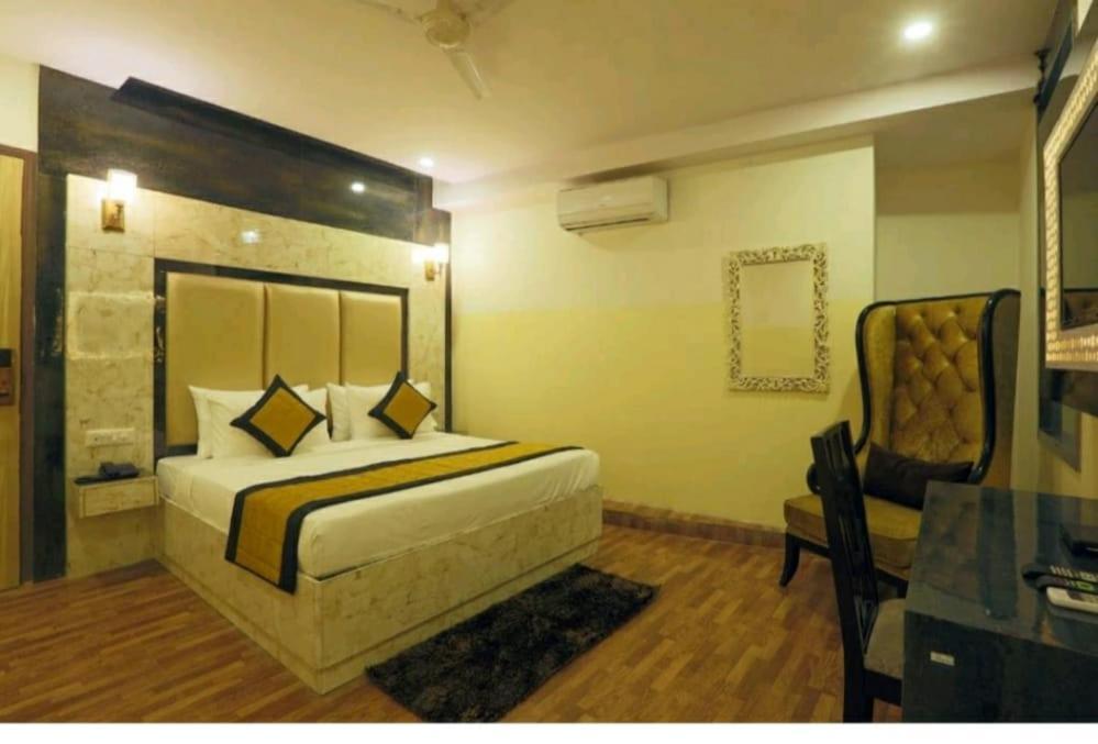 Hotel Plazzo ניו דלהי מראה חיצוני תמונה